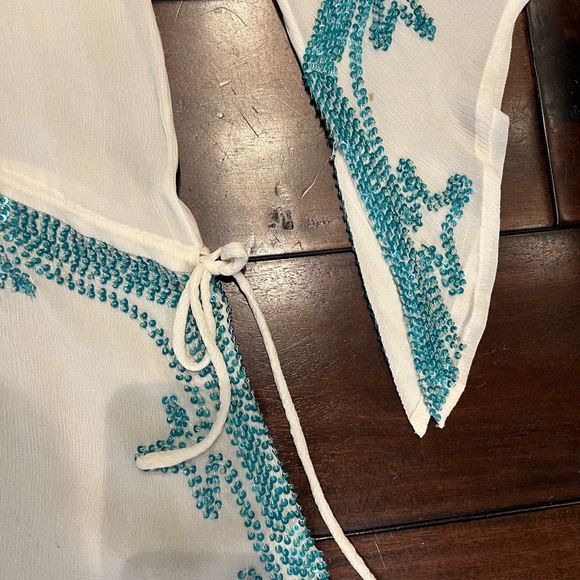 Calypso Beaded White tunic  cover up - Picture 5 of 9